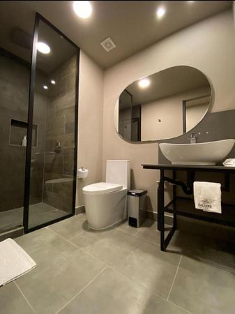 Giluxe Hotel
