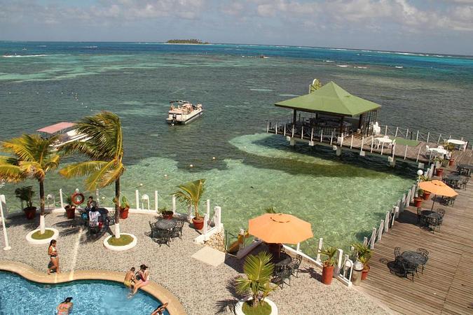 Lord Pierre Hotel