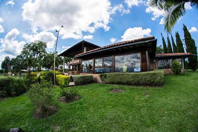 Vive Hotel