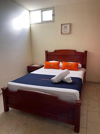 Hotel Girasol