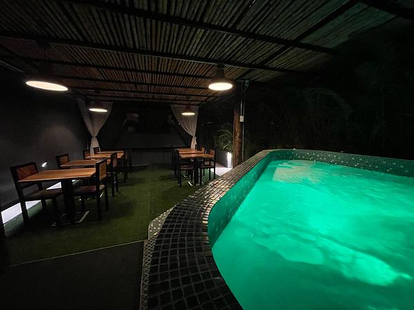 Albura Hotel Sas